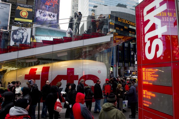 Iconic TKTS booth in Times Square celebrates 50 years of Broadway